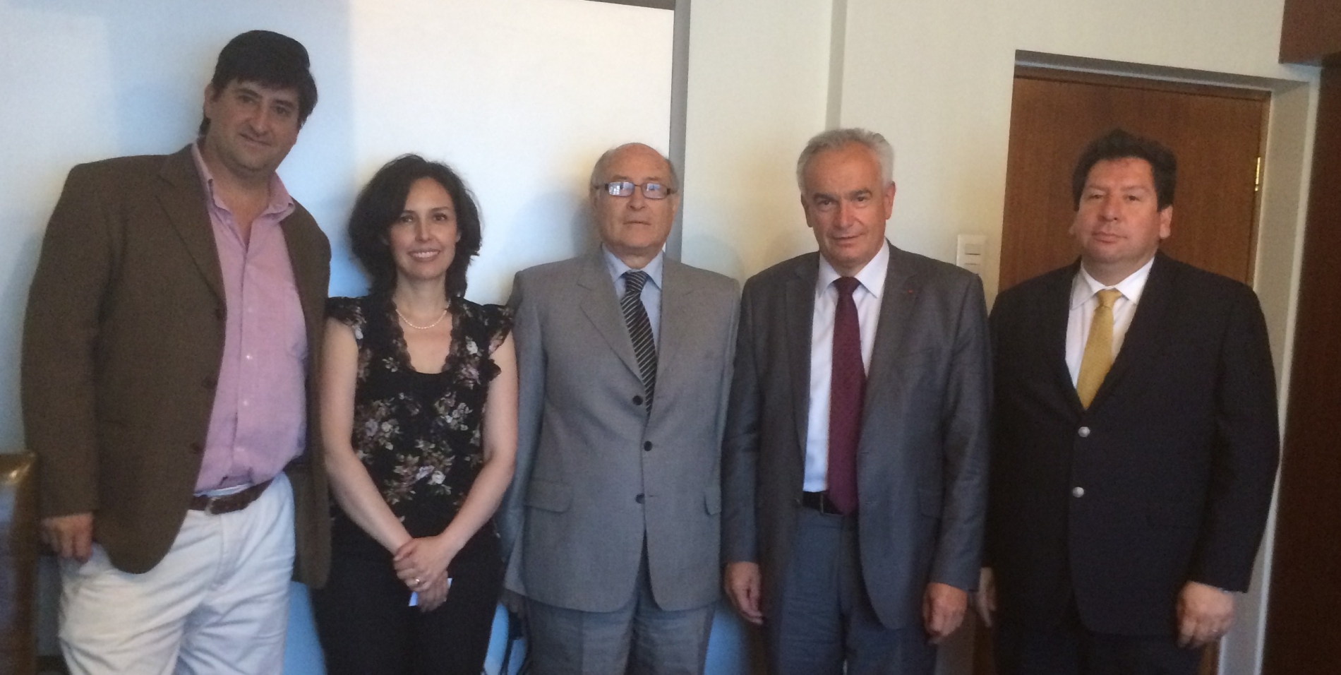 The Director General of the OIV visits Chile