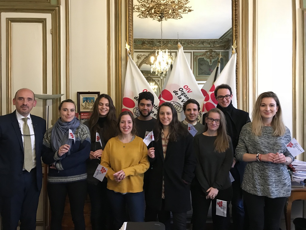 Vitivinicultural training: the OIV meets with students