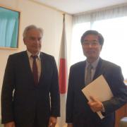 The OIV Director General meets the Japanese Ambassador to France